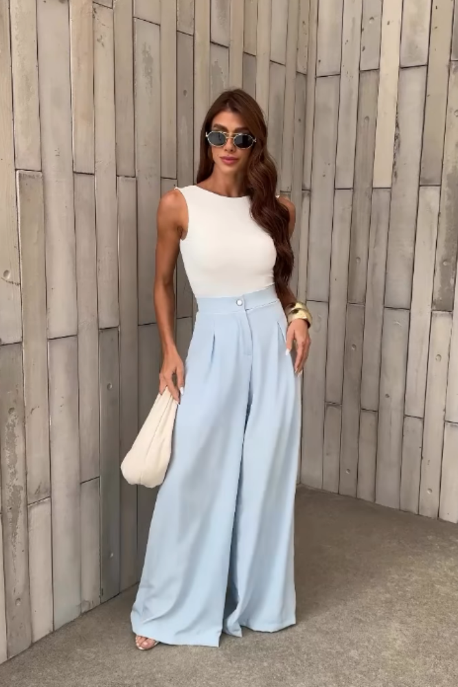 Max Pantalona feminina em tecido Social Soft com caimento fluído