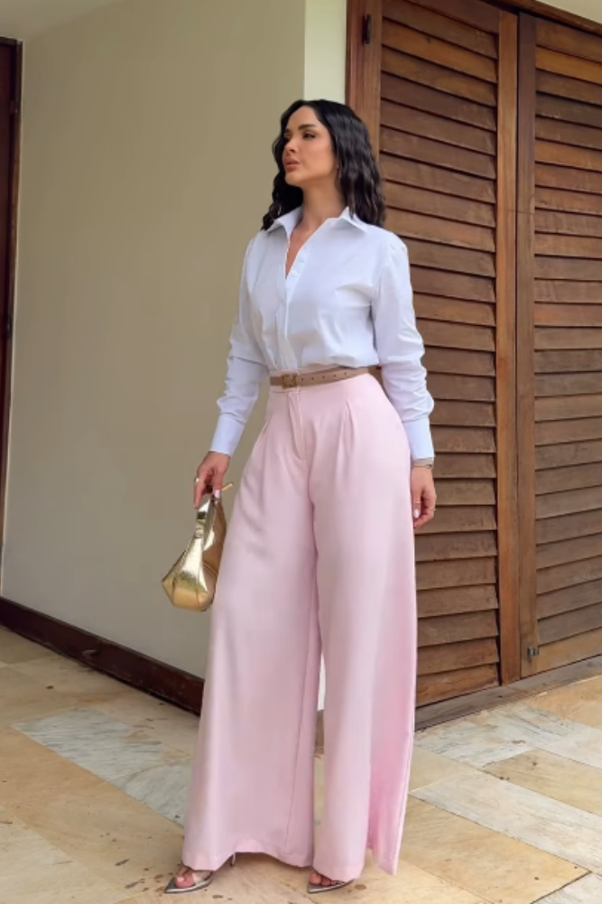 Max Pantalona feminina em tecido Social Soft com caimento fluído