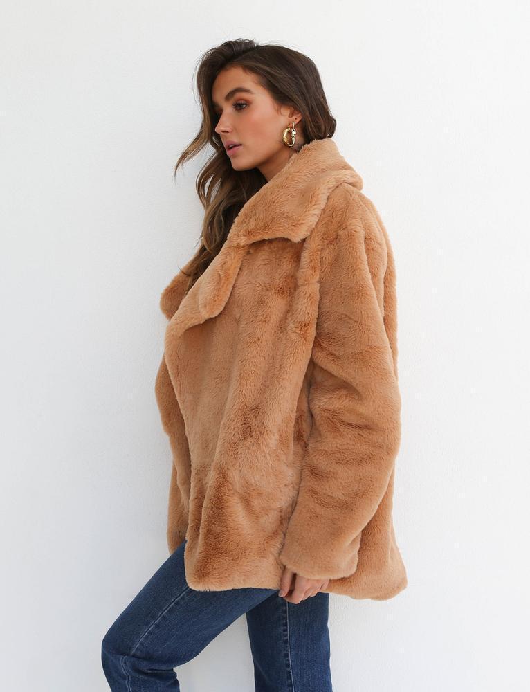 Amazon eBay moda europea y americana Otoño e Invierno deseo abrigo sexy felpa solapa Slim abrigo de pele de las mujeres