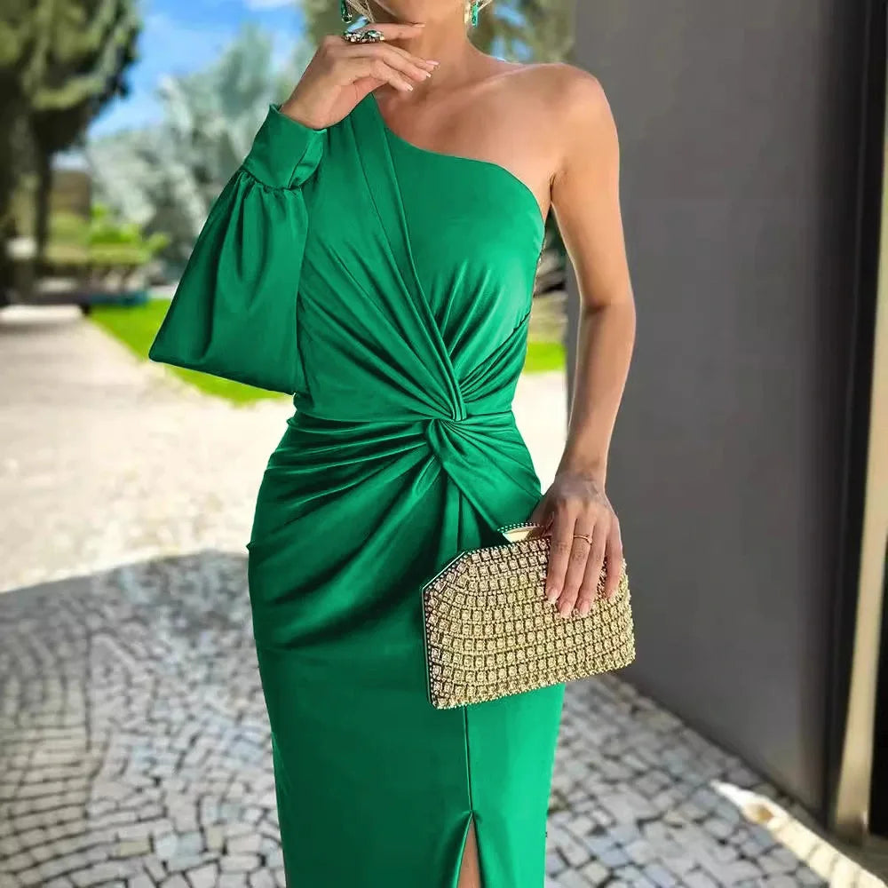 Vestido de verão, novo estilo, slim fit, cor pura, ombro inclinado com nó, fenda independente, suco de vendas internacionais.