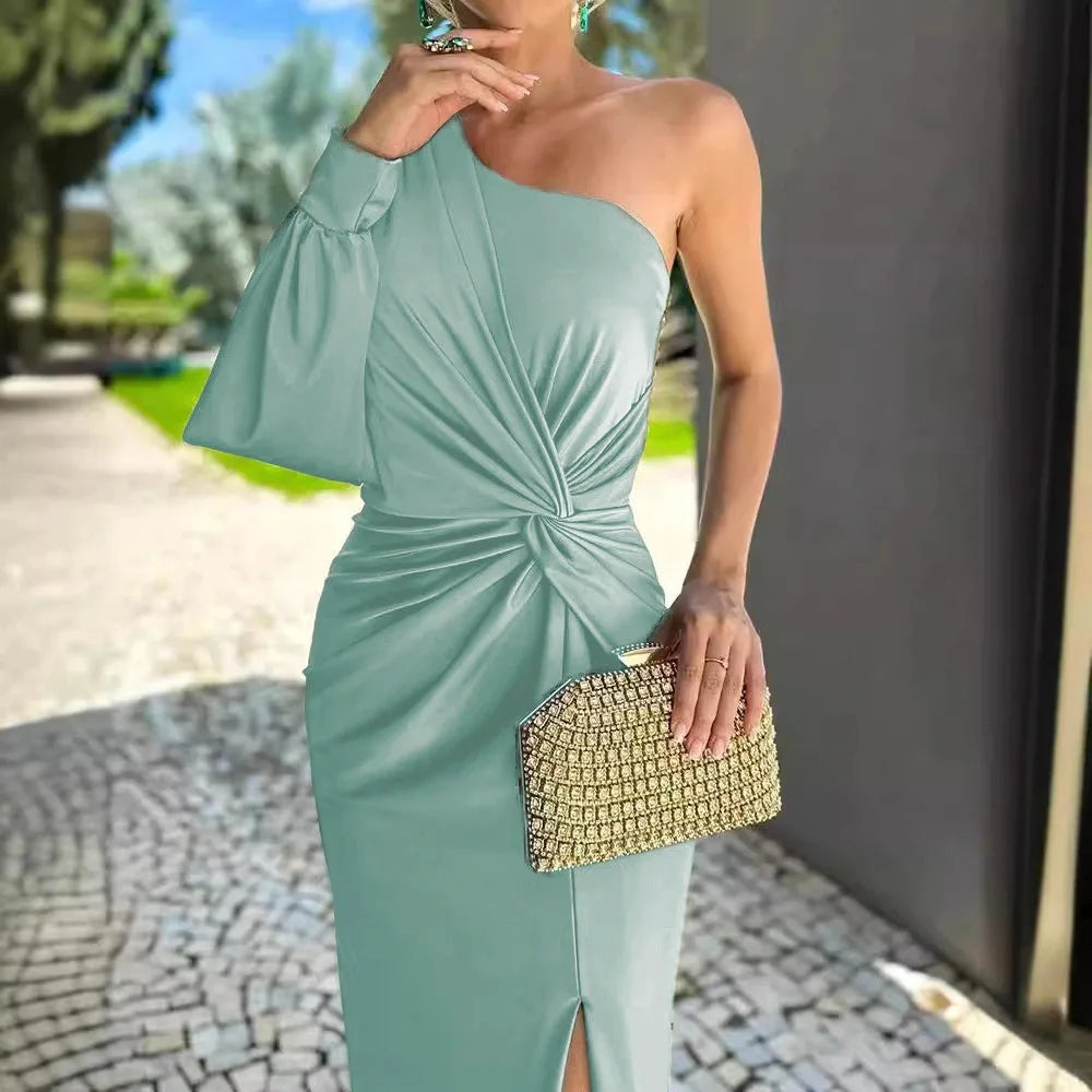 Vestido de verão, novo estilo, slim fit, cor pura, ombro inclinado com nó, fenda independente, suco de vendas internacionais.